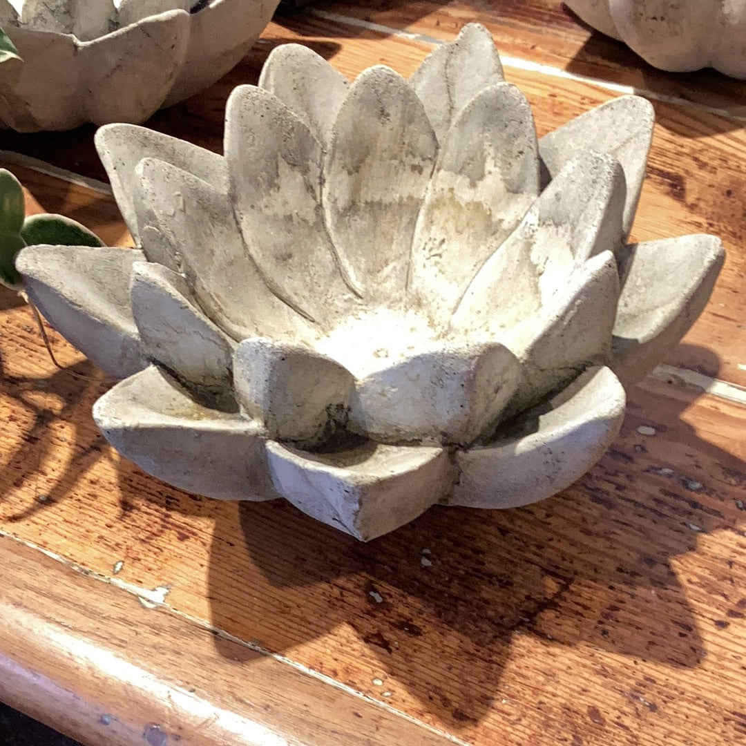 Lotus Leaf Candle Holder