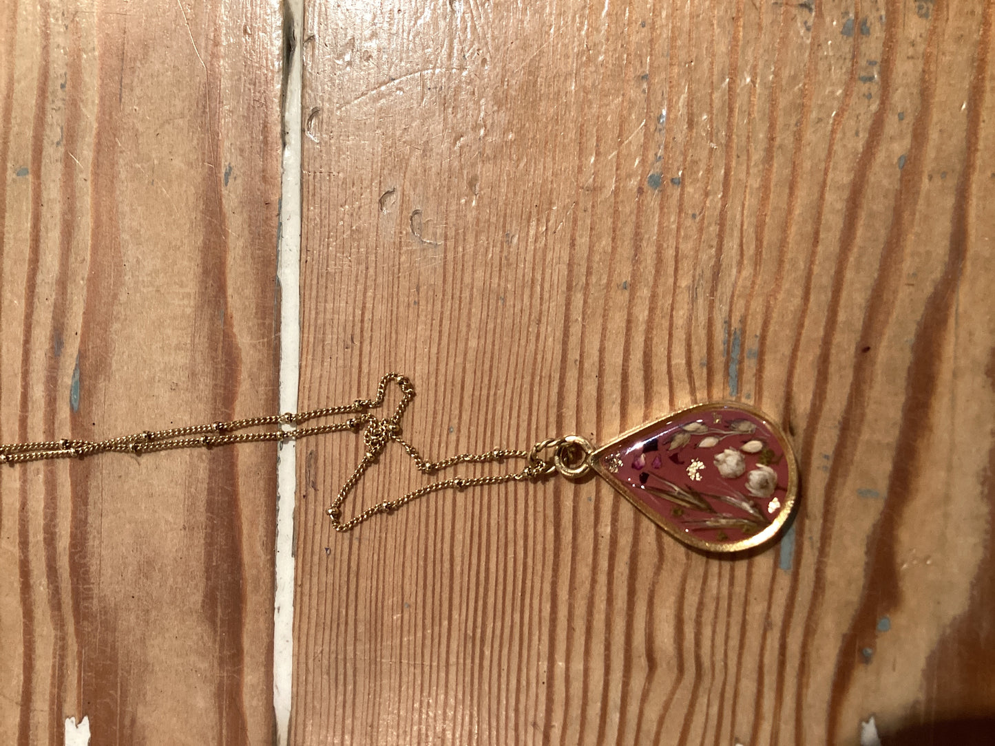 Lge. Gold & Mauve Teardrop Necklace
