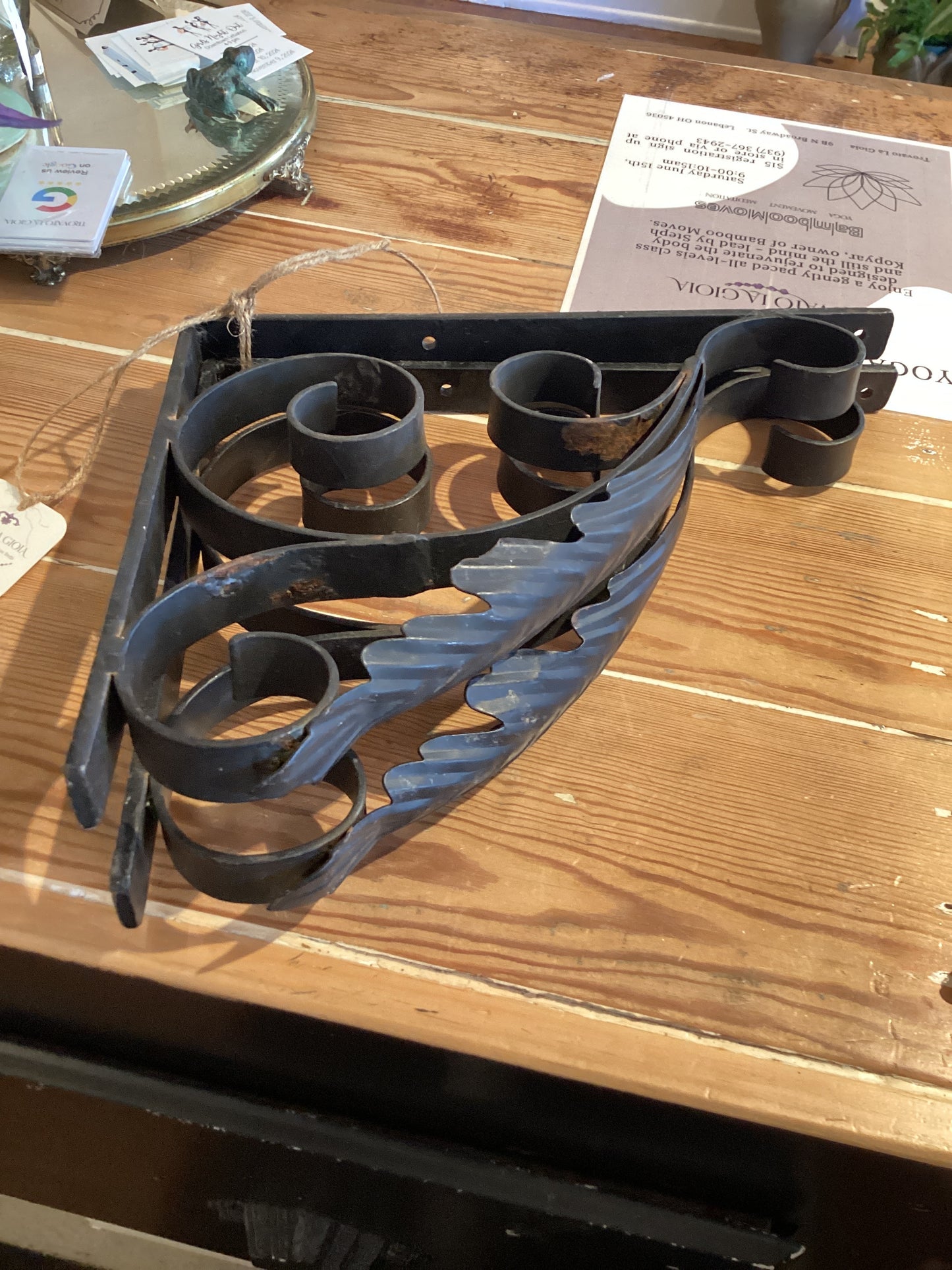 Black Shelf Supports