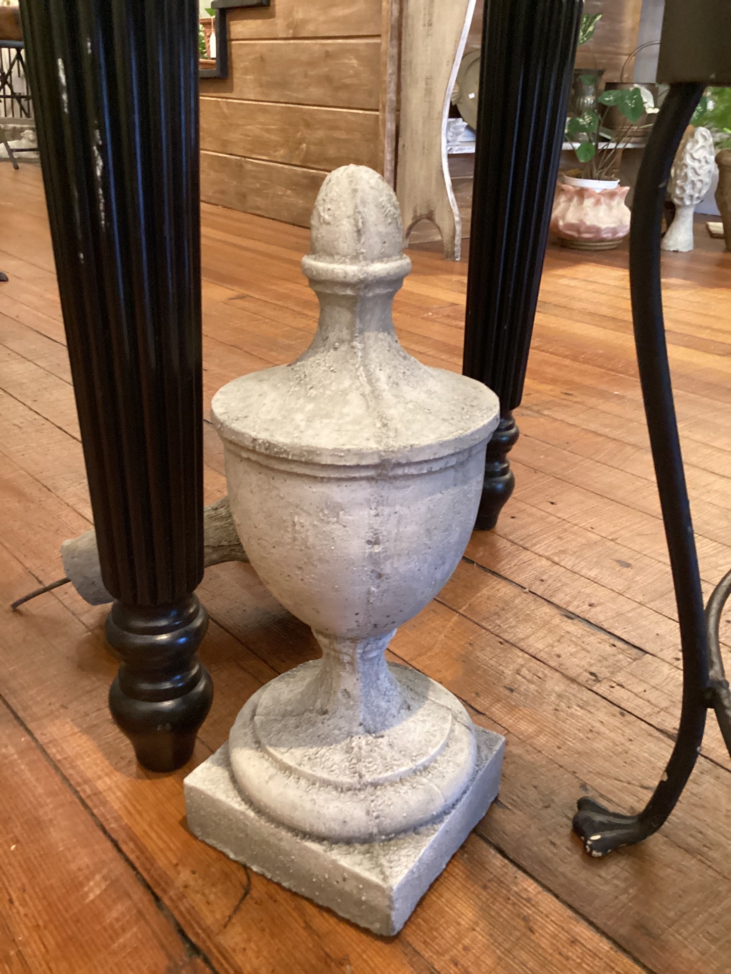Penn Finial