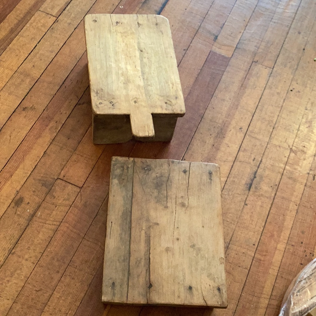 Rectangle Footed Board