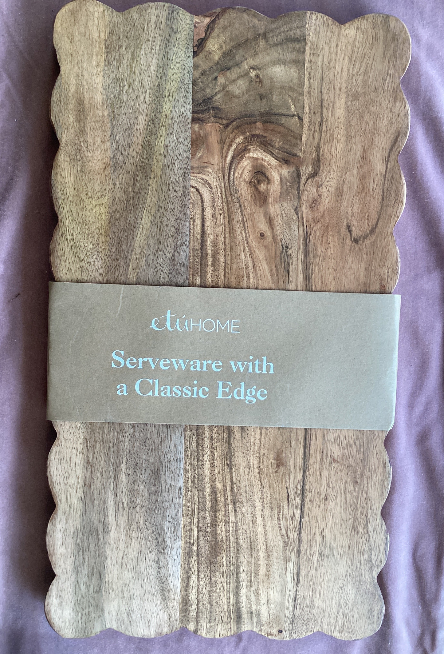 Rectangle Scalloped Cutting/Serving Board