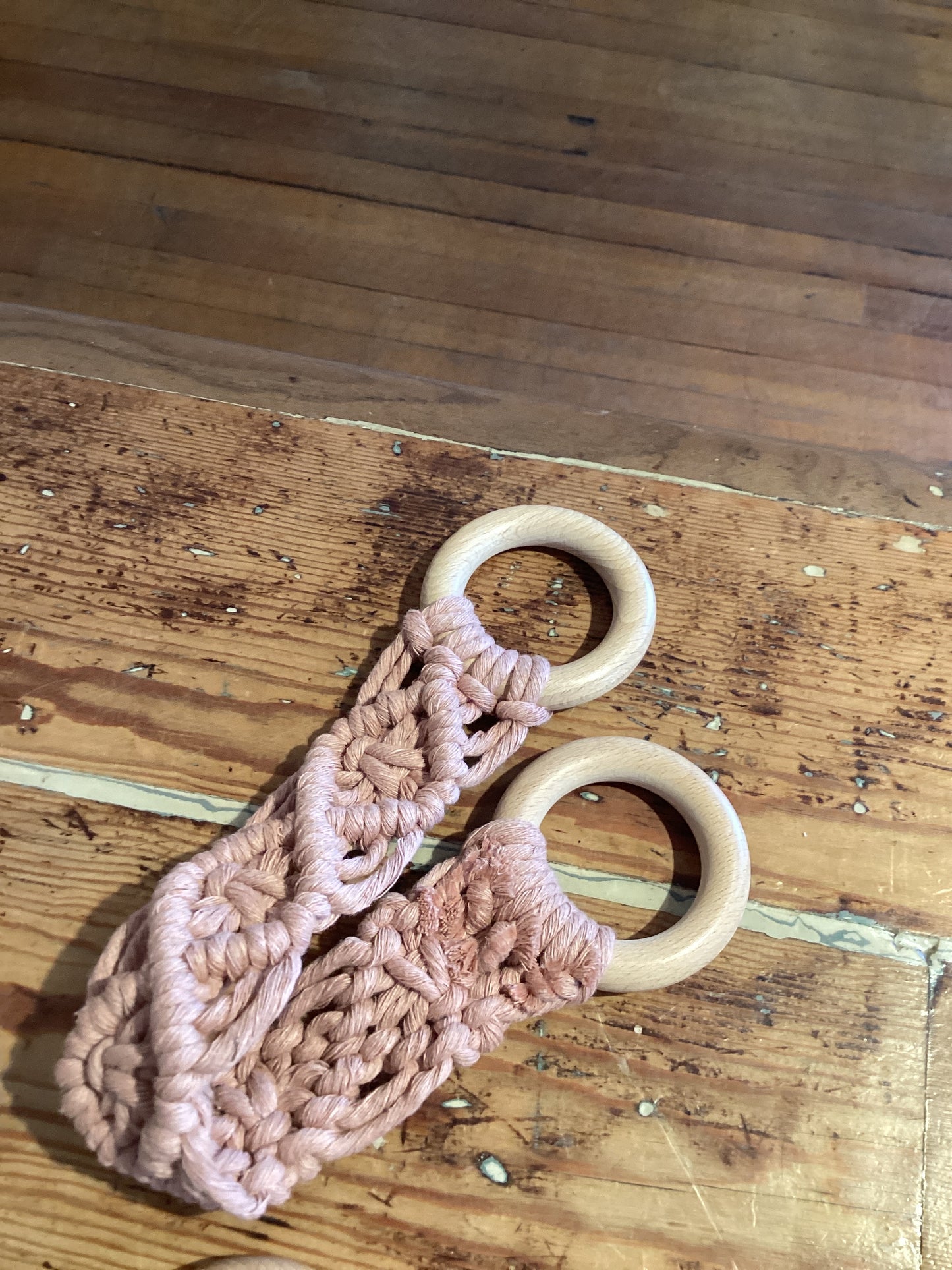 Macrame Towel Hldr.