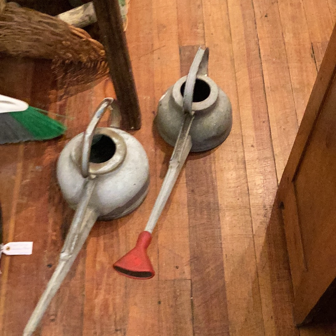 Found 6 Pint Galvanized English Watering Can - Red Spout