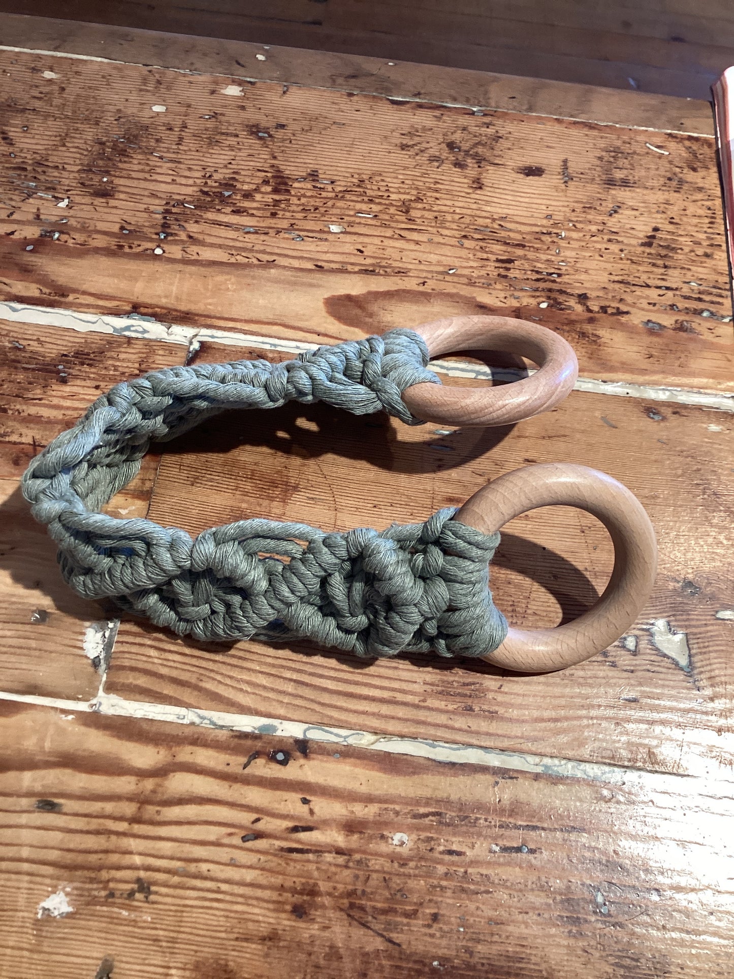 Macrame Towel Hldr.