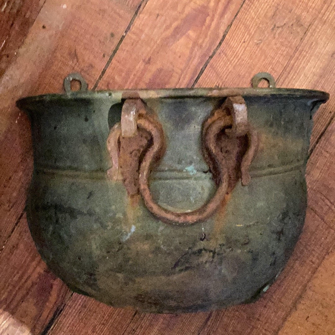 Copper Half Round Planter w/Center Handle - Great Patina