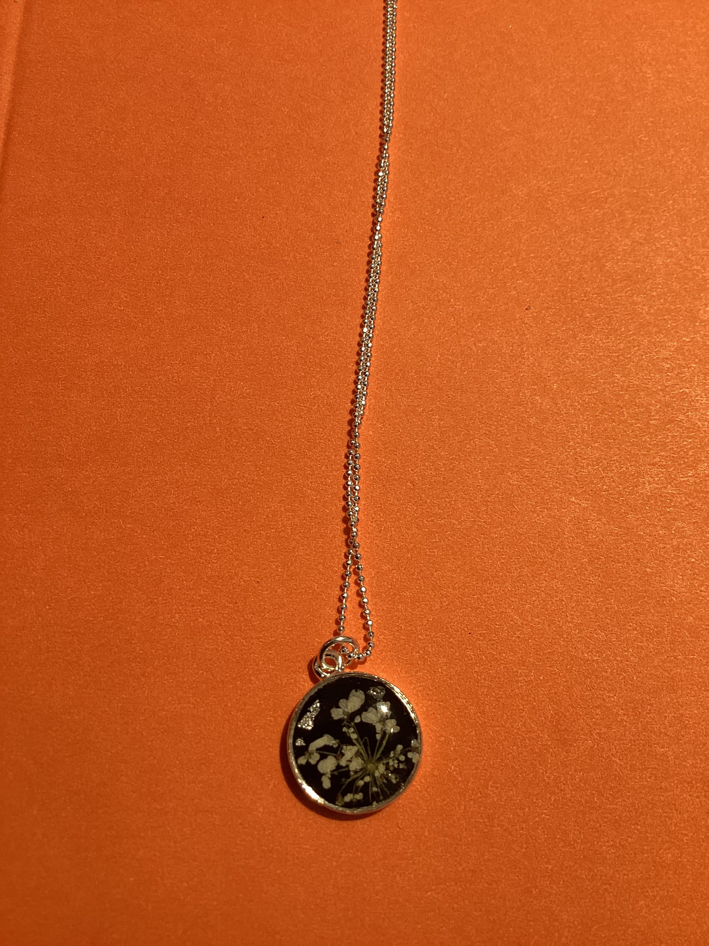 Necklace Gold Queen Anne’s Lace