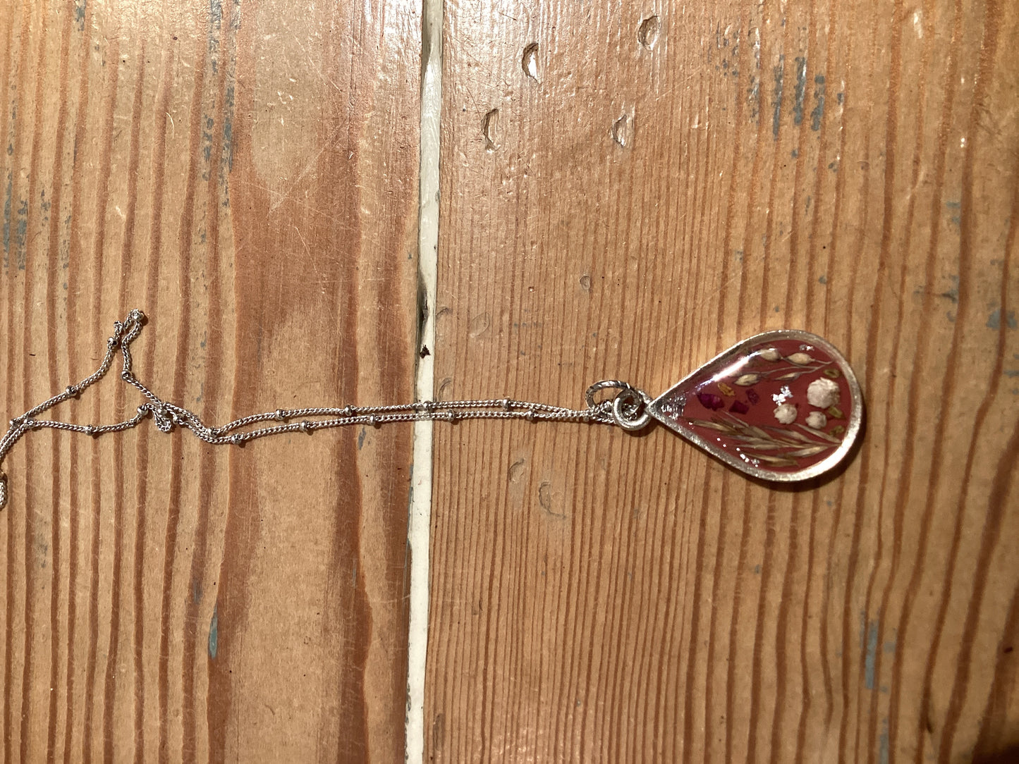 Lge. Silver & Mauve Teardrop Necklace