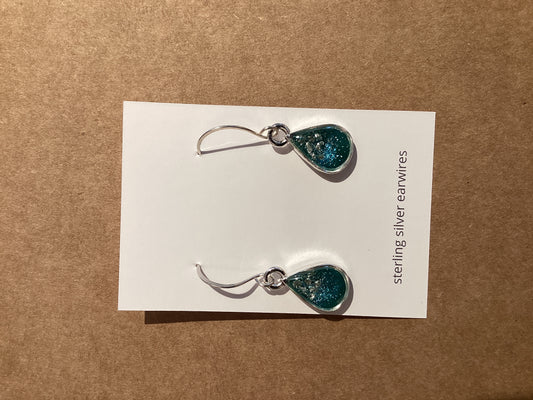 Teardrop -Silver w/Teal Shimmer